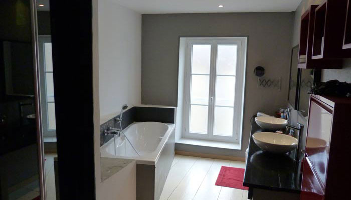 RenovBat - Entreprise Generale du Batiment BTP Renovation Maison Batiment Maconnerie Charpente Carrelage